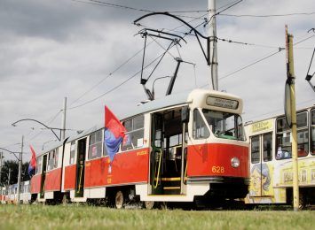 Dwa zabytkowe tramwaje i specjalne linie MPK z okazji święta 11 listopada