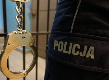 Policjanci z Częstochowy zatrzymali poszukiwanych listami gończymi