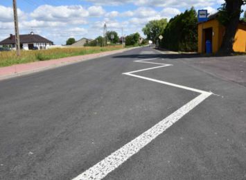 Koniec remontu drogi w gminie Mykanów. Odcinek powiatowej trasy od Starego do Nowego Kocina