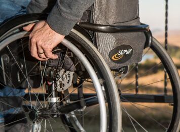 Jak wyglądają szanse znalezienia pracy przez osoby z niepełnosprawnościami?