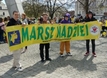 Żółty Marsz Nadziei przeszedł przez centrum Częstochowy