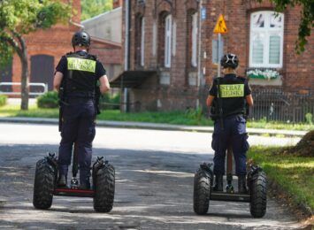Częstochowska straż miejska patrolowała miasto na segwayach