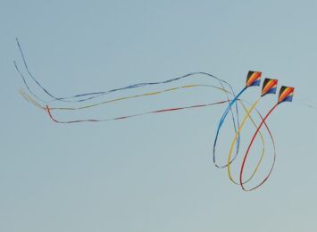 Święto Latawca na lotnisku w Rudnikach: Dzieci i nie tylko ze swoimi latawcami w cyklicznej rywalizacji w najbliższą niedzielę