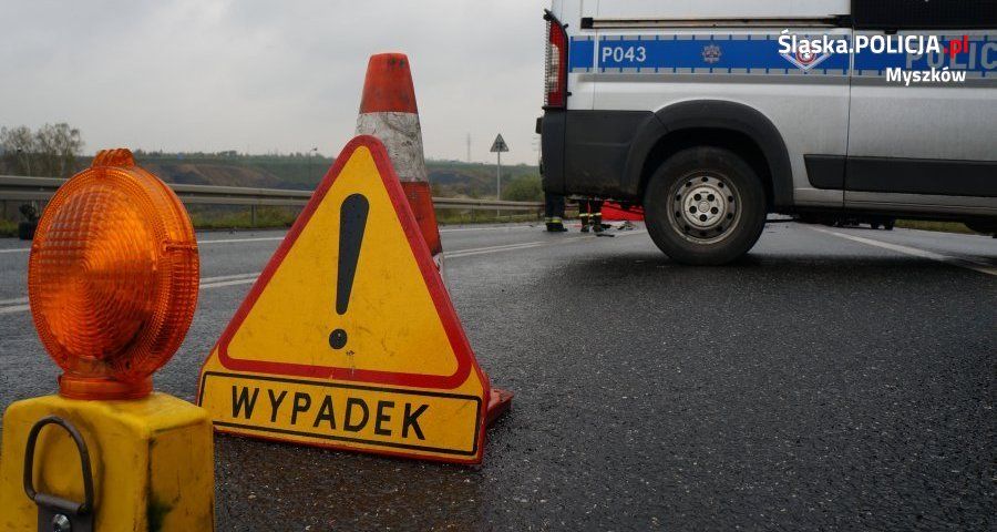 Zderzenie dwóch aut w Częstochowie, wypadek na Wrzosowiaku Karambol w Częstochowie, na śląskich drogach